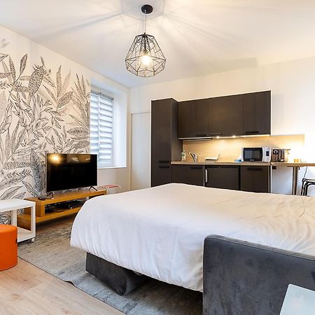 Smart Inn Fontainebleau Centre- Studio Exterior photo